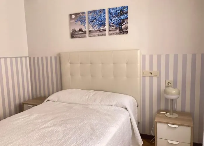 Centrico Apartamento De 2 Habitaciones By Bebalmy